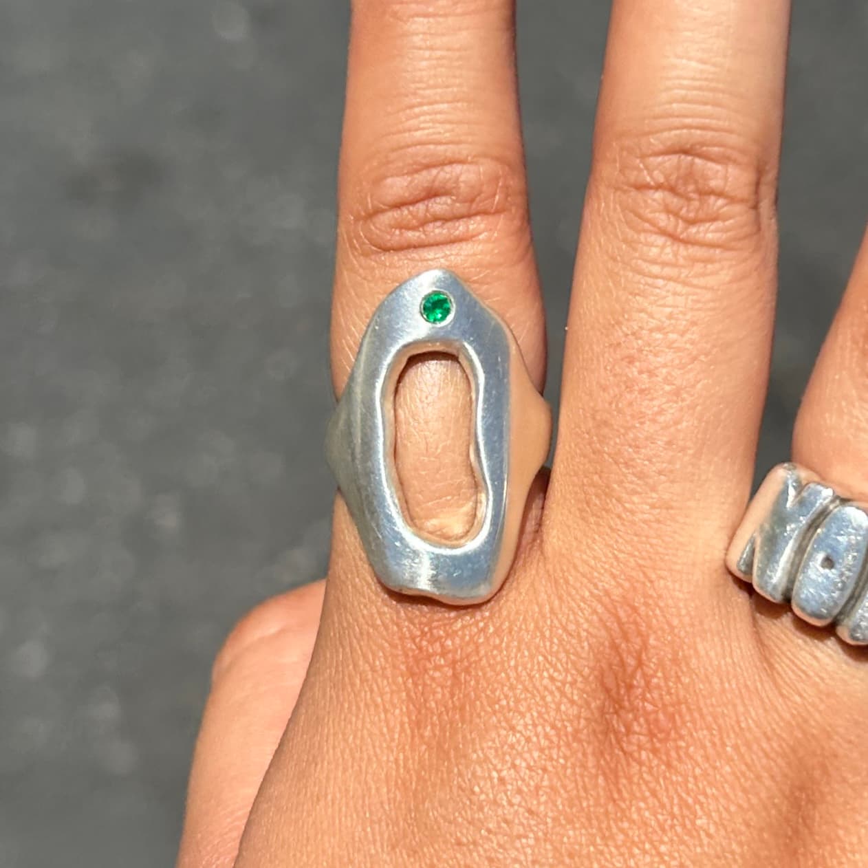 silver/venus-ring/venusring.jpg image 31